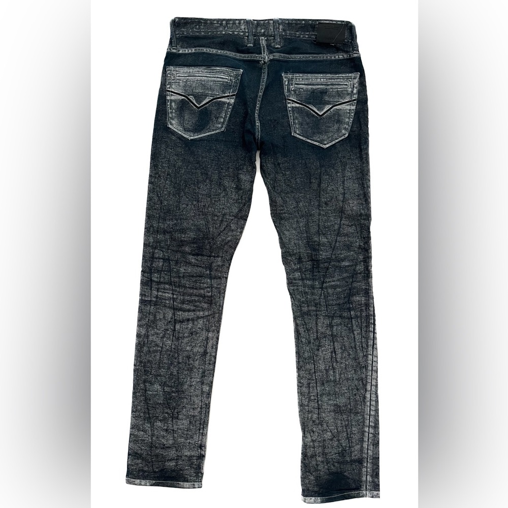 Guess Jeans Men’s Slim Taper Leg Jeans With White Wash Distressing - Picture 4 of 6